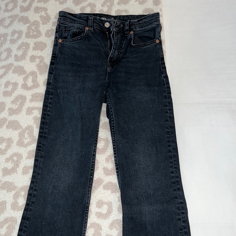 Zara mid-rise Jeans